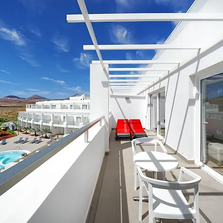 Hotel Aequora Lanzarote 4*