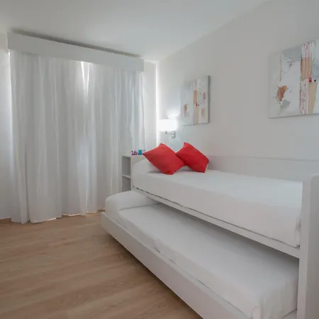 Aequora Lanzarote Hotel 4*
