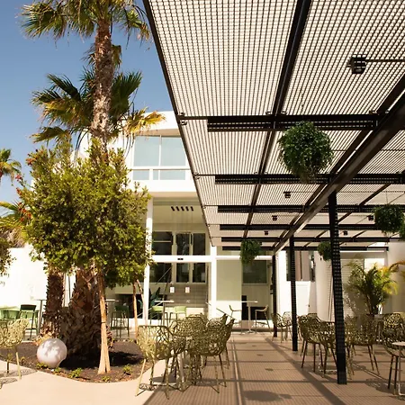 Ξενοδοχείο Aequora Lanzarote 4*