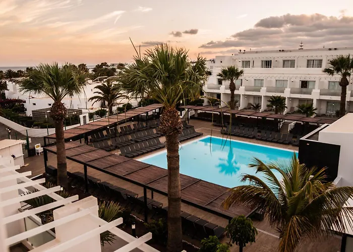 에쿠오라 란자롯 스위트 푸에르토 델 카르멘